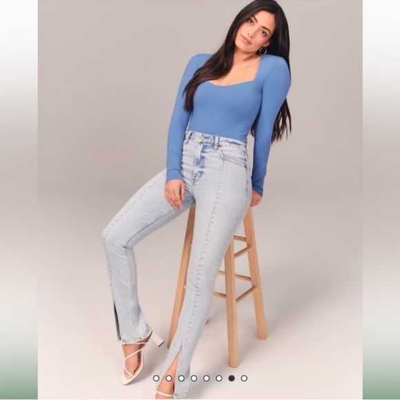Abercrombie & Fitch High Rise Skinny Jean With Vent Hem - Picture 1 of 15